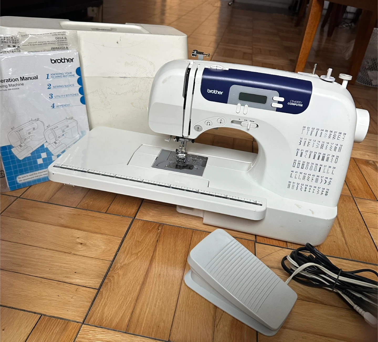 Brother CS-6000i Computerized Sewing Machine