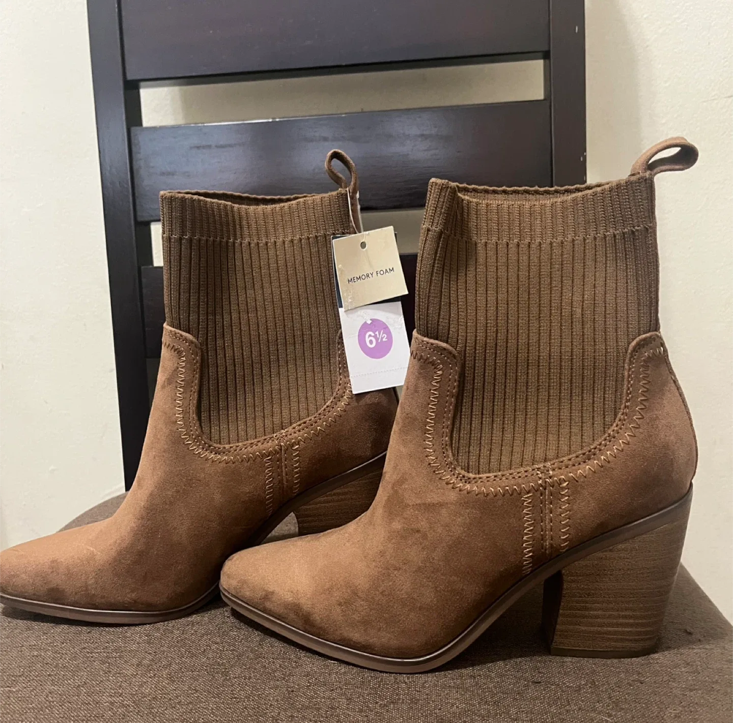 Universal Thread Women's Brown Booties Size 8 - New image indicator(4)