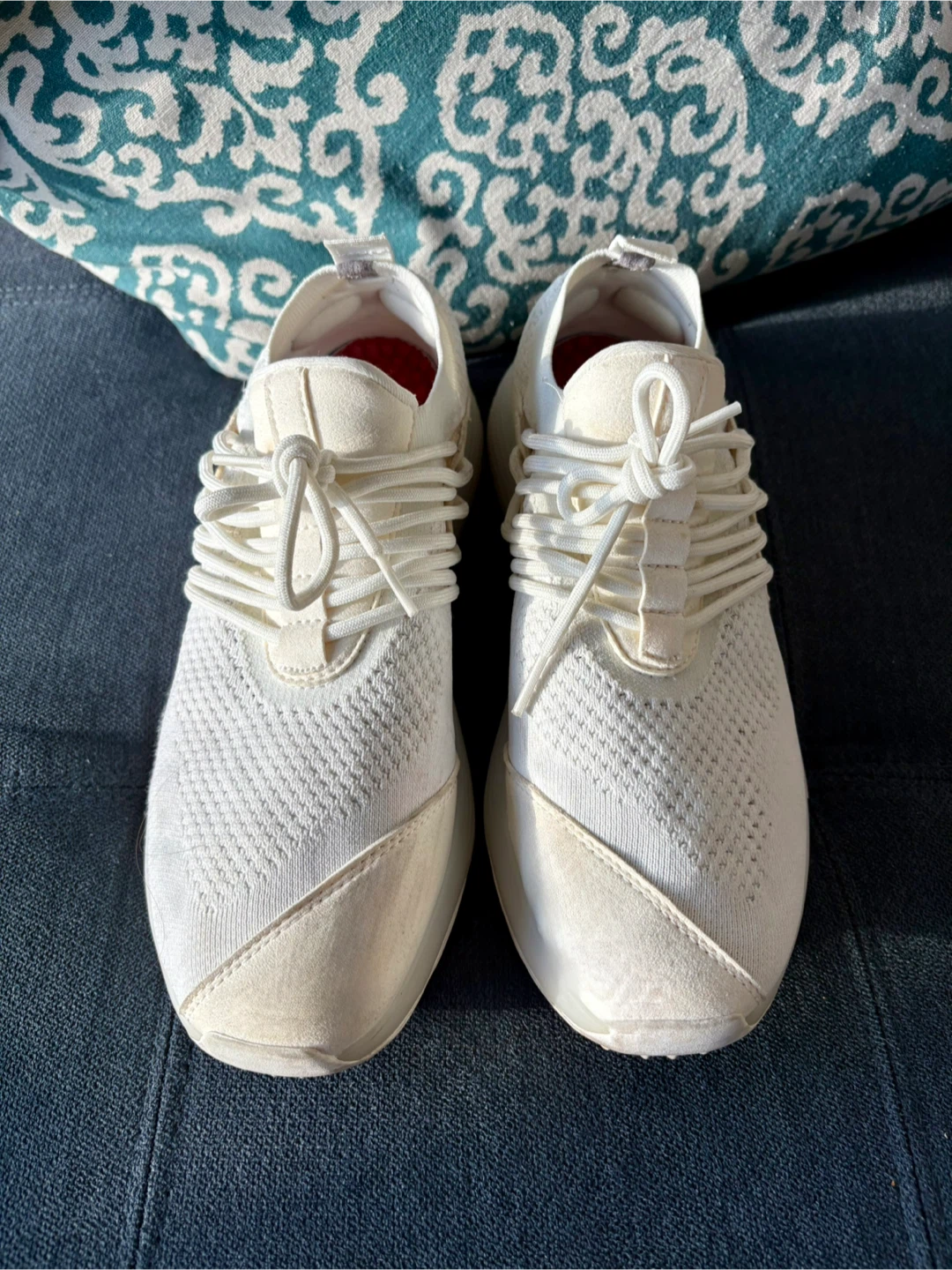 White Sneakers Size Women’s 9. #thirftypicks