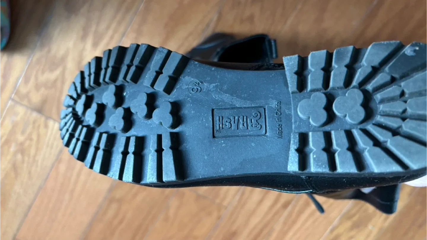 Brash Black Lace-Up Boots - Size 9 1/2 image indicator(3)