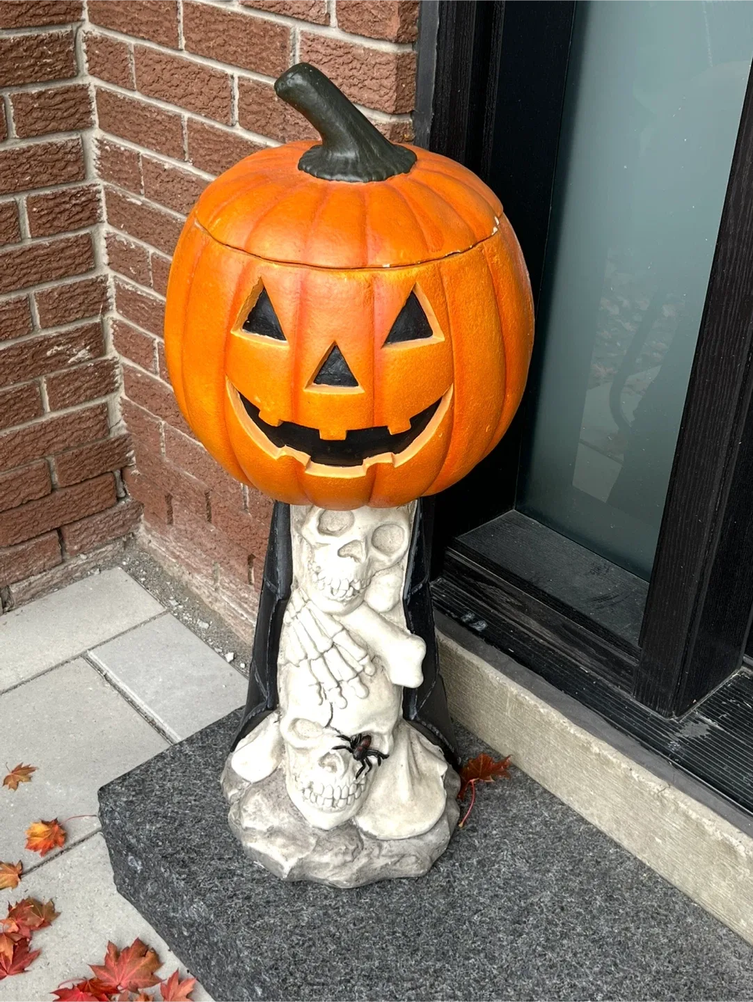 Halloween  Decoration with Candy Bowl image indicator(2)