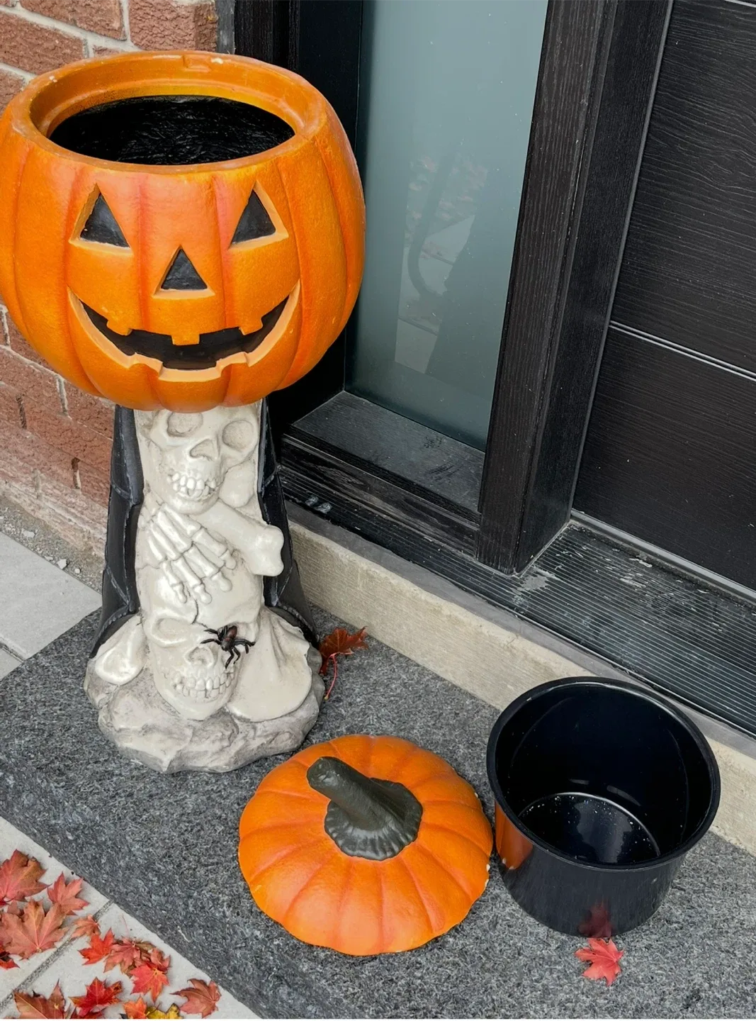 Halloween  Decoration with Candy Bowl image indicator(3)