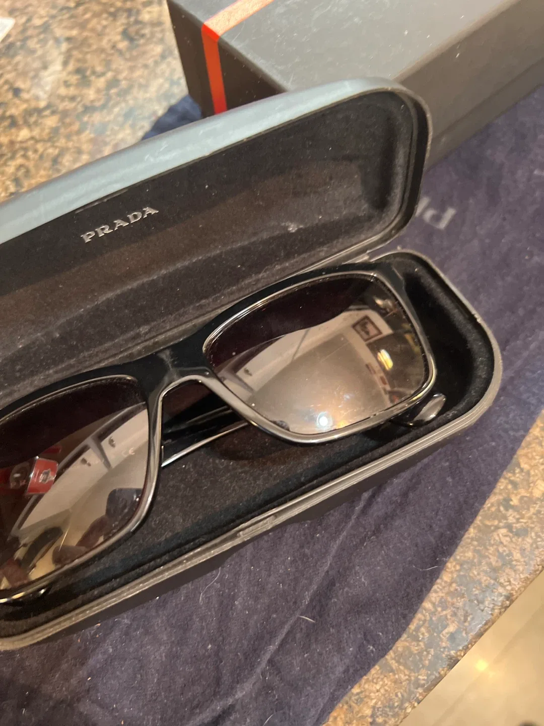 Prada SPR 19S Sunglasses - Black image indicator(7)