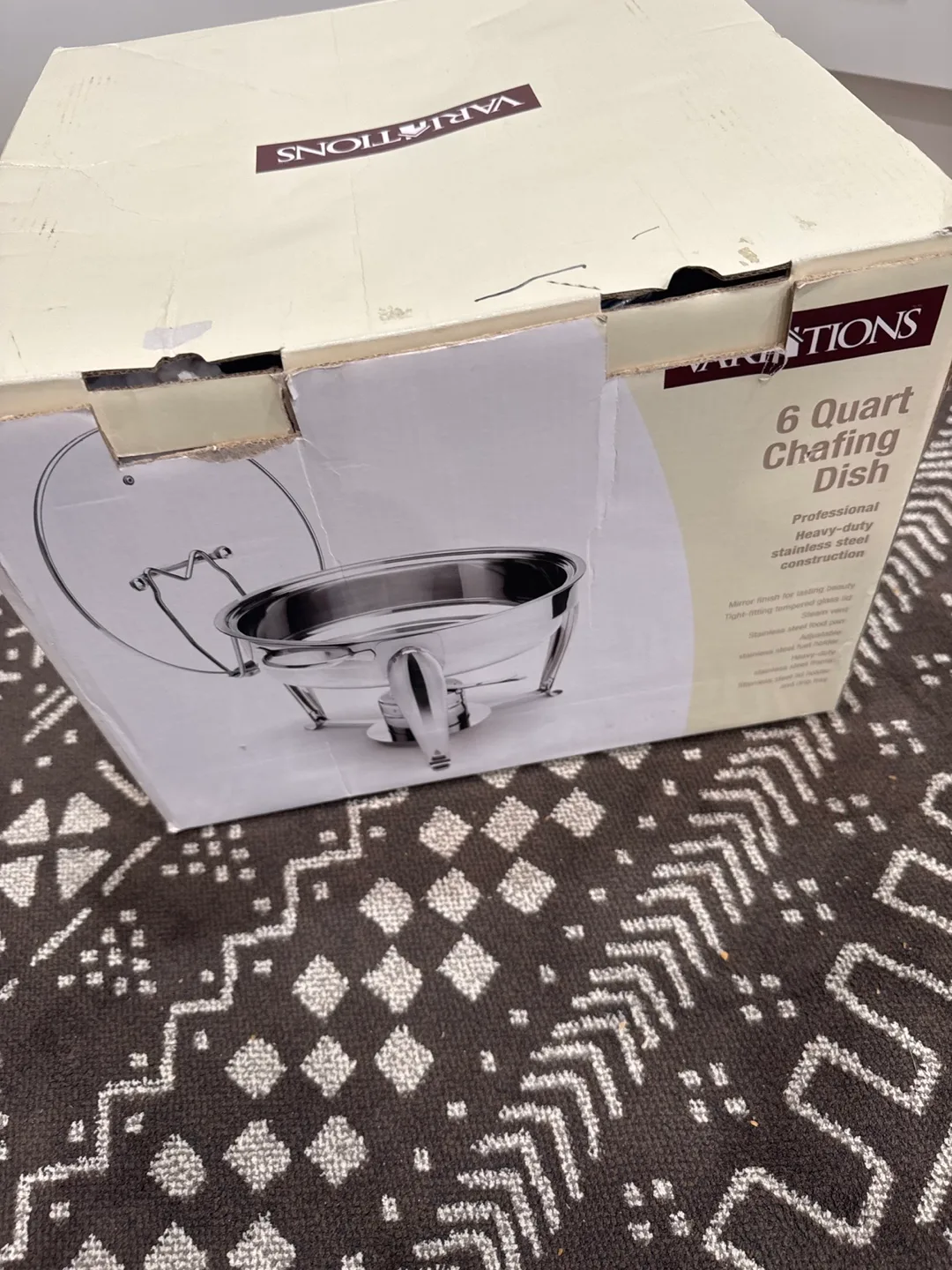 Variations 6 Quart Chafing Dish thumbnail