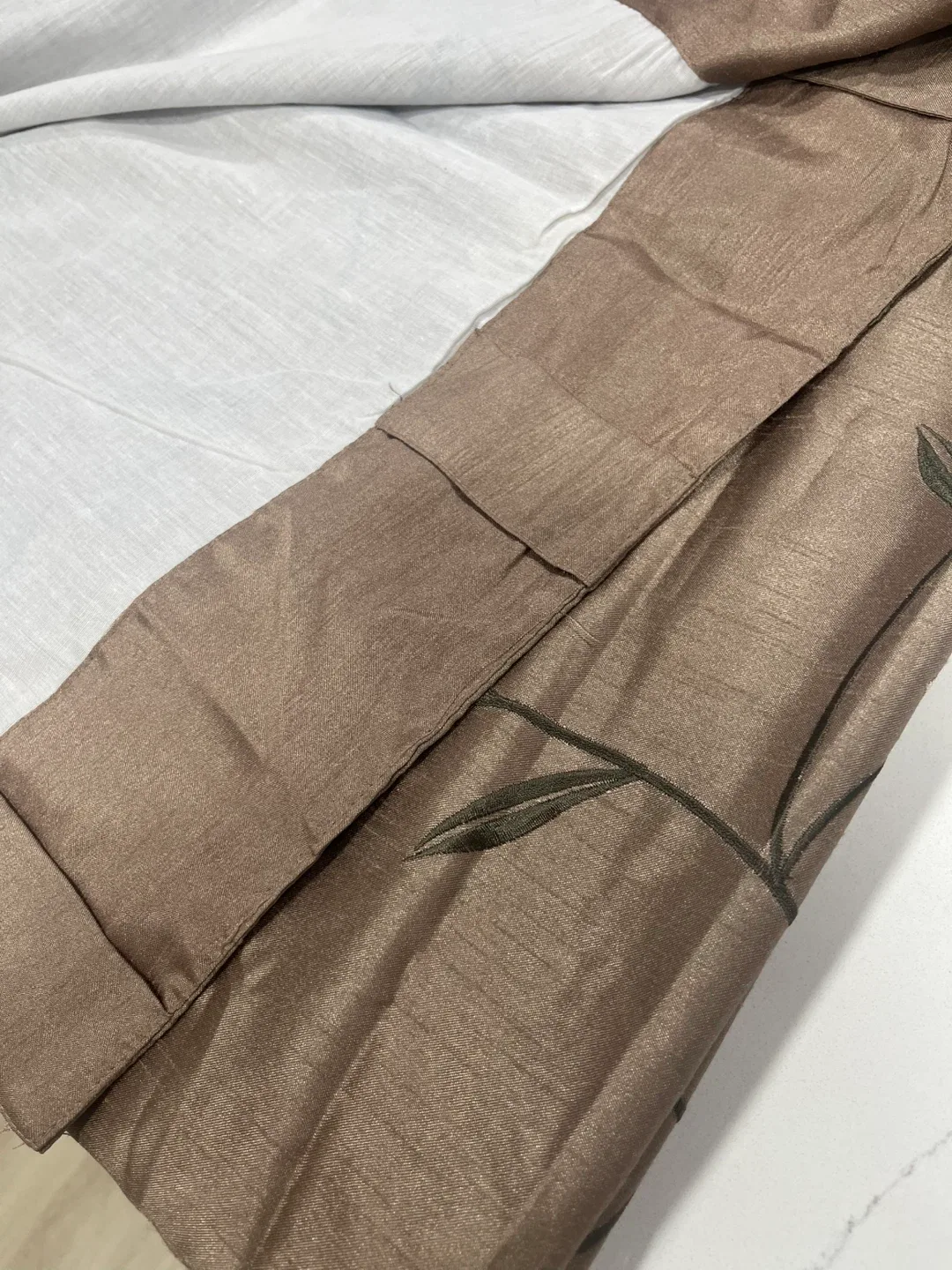 Floral Pattern Curtain Panels image indicator(3)