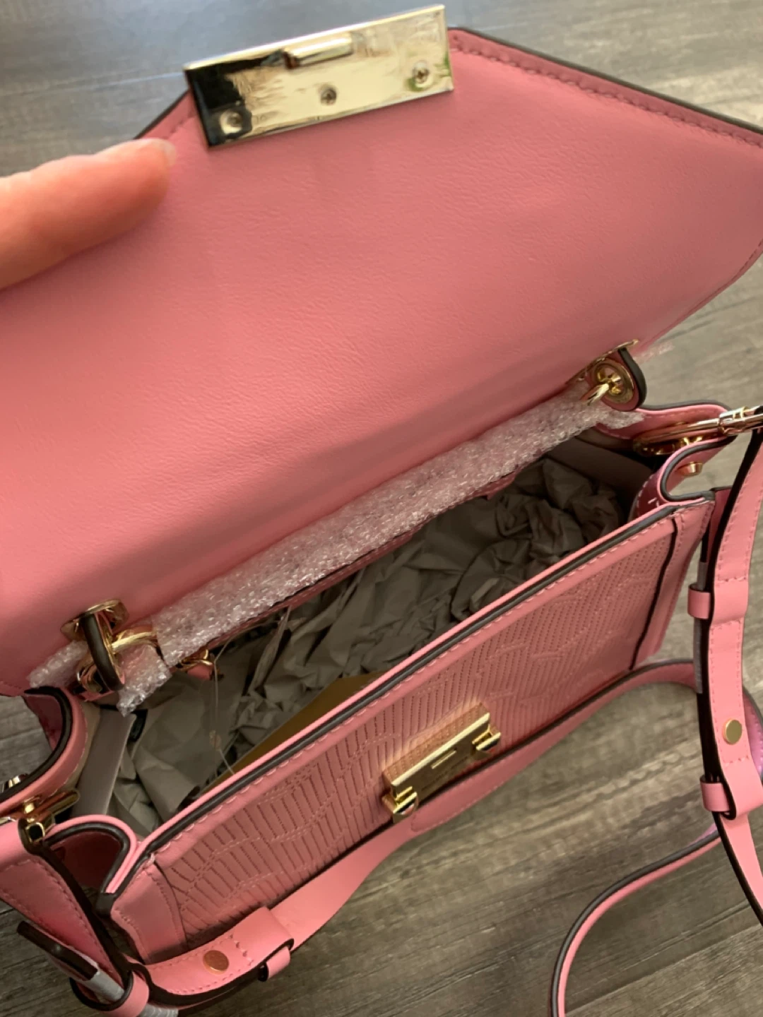 Michael Kors Pink Leather Handbag - photo 4