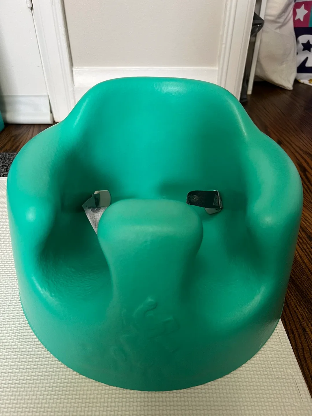 Bumbo Floor Seat with Tray - Green image indicator(3)