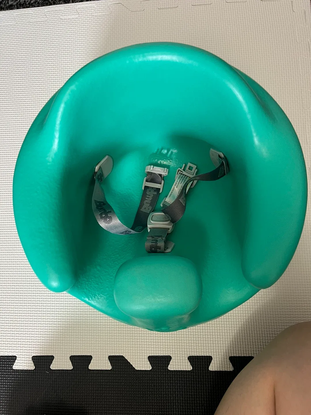 Bumbo Floor Seat with Tray - Green image indicator(4)