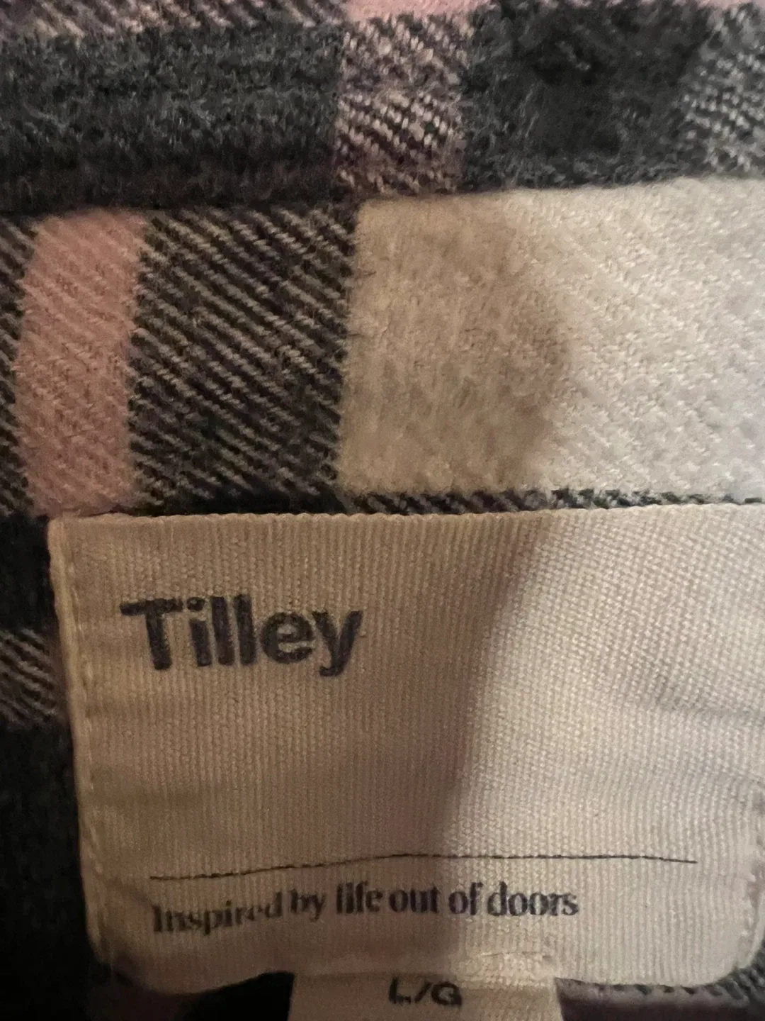 Weatherproof & Tilley Flannel Shirts - Size L image indicator(3)