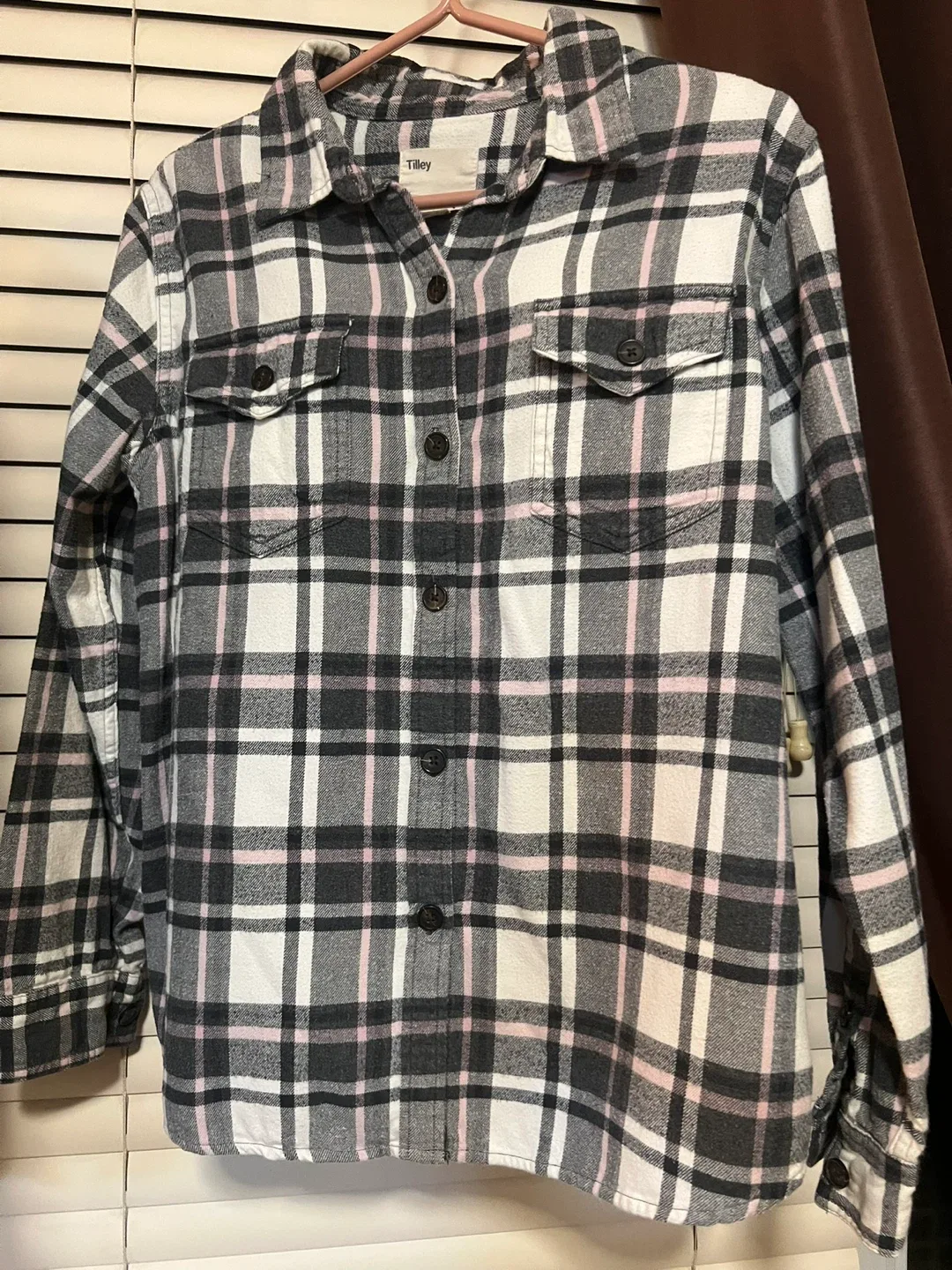 Weatherproof & Tilley Flannel Shirts - Size L image indicator(4)