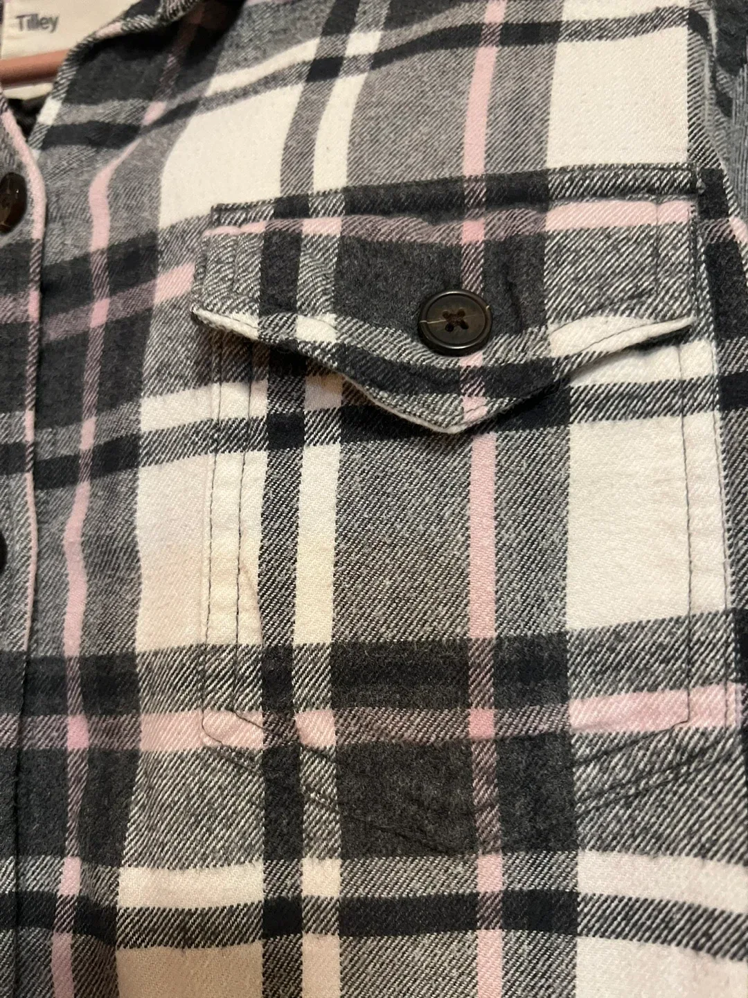 Weatherproof & Tilley Flannel Shirts - Size L image indicator(5)