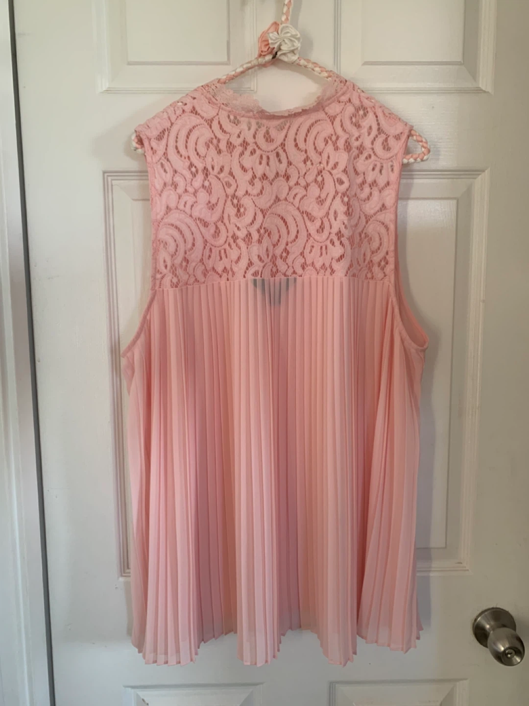 Michel Studio Pink Lace and Chiffon type Top - Size 20 - photo 2