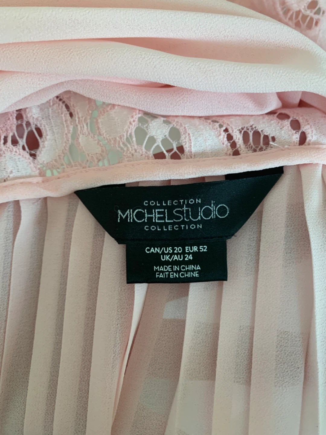 Michel Studio Pink Lace and Chiffon type Top - Size 20 - photo 3