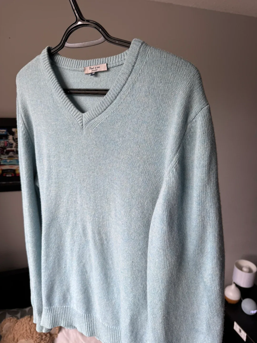Paul & Son Fine Yarns Blue V-Neck Sweater, Size 50 image indicator(2)