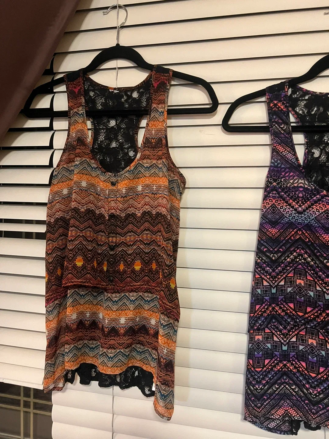 Patterned Tank Tops with Lace Back Detail image indicator(4)
