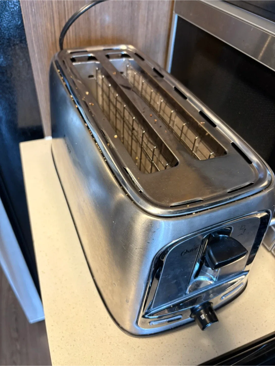 Oster Toaster - Great Condition image indicator(2)