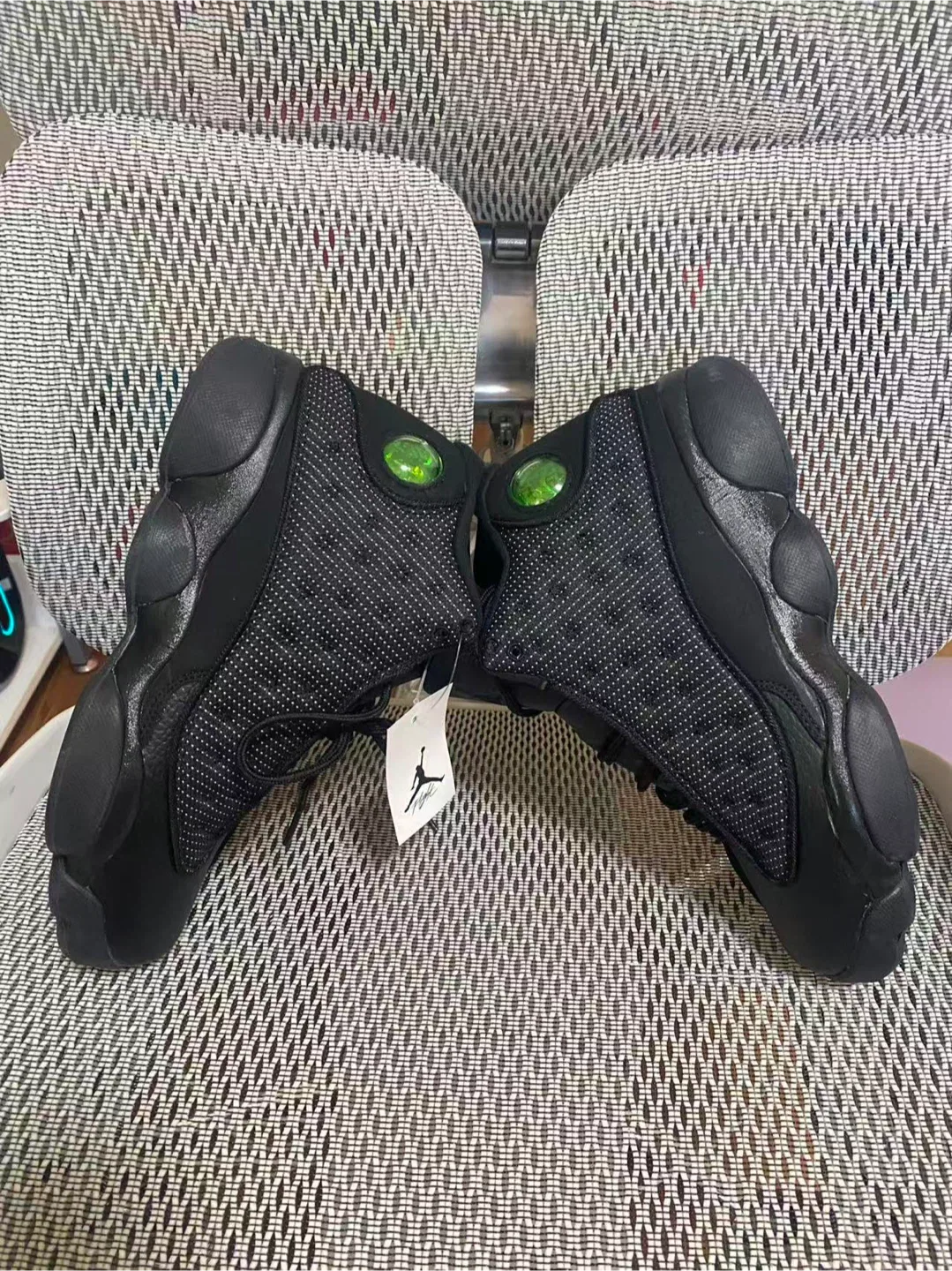 Jordan 13 Retro Black Cat image indicator(6)