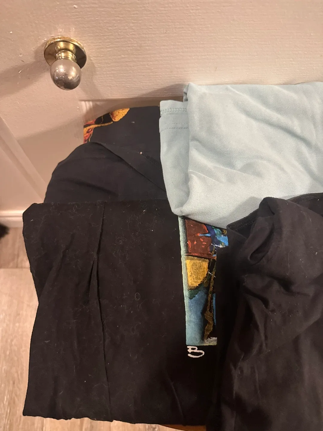 Assorted Clothing Bundle image indicator(2)