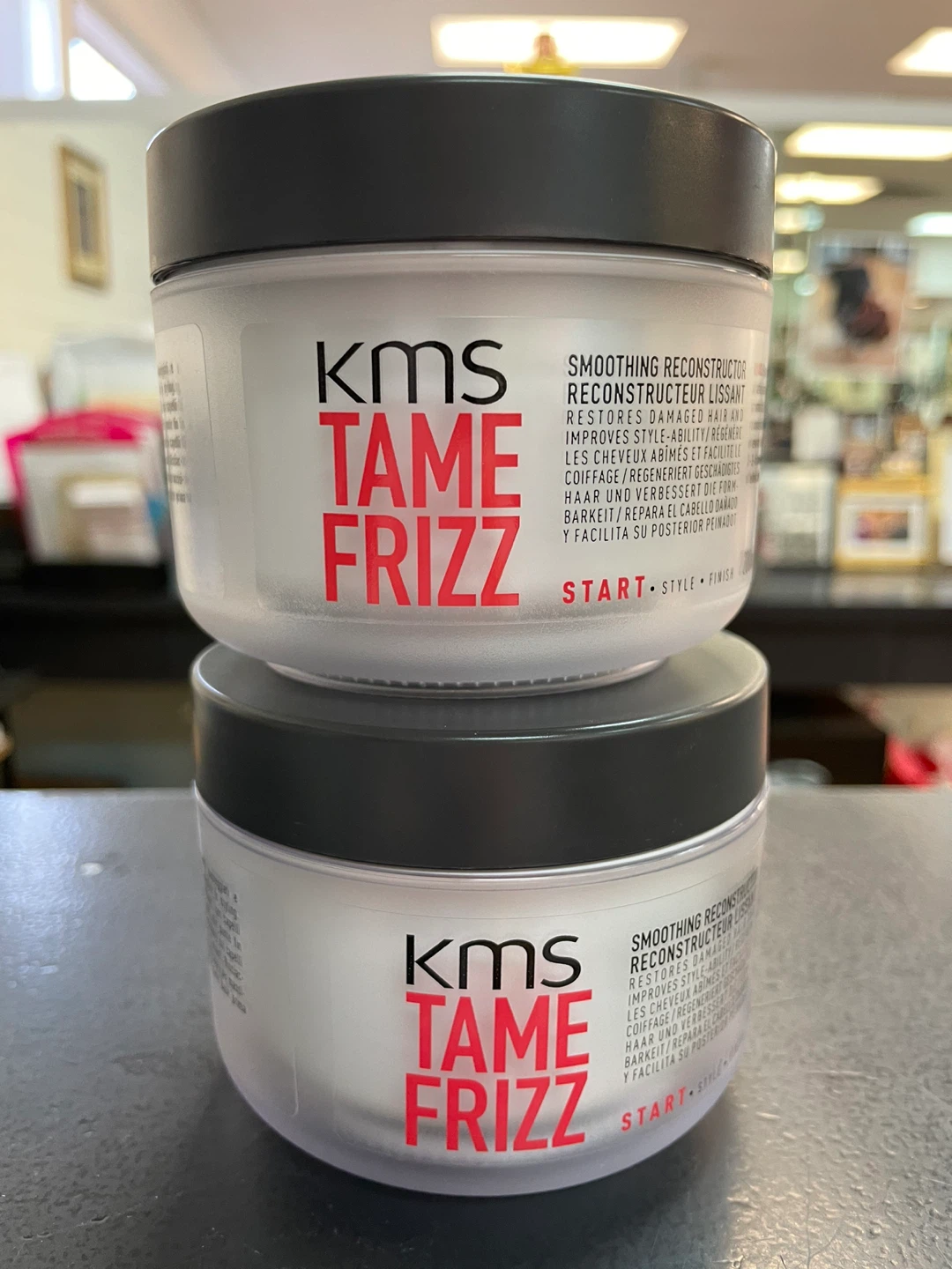 KMS Tame Frizz Smoothing Reconstructor treatment