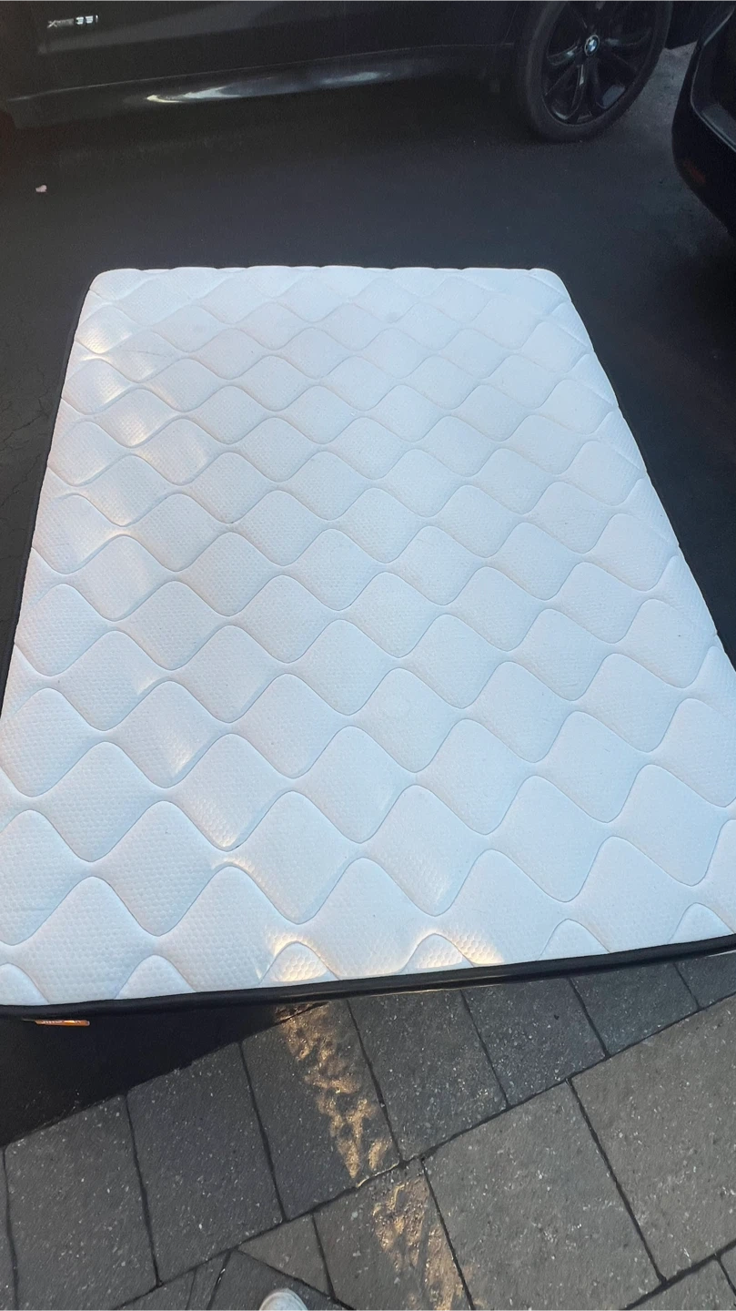 Queen size White Mattress