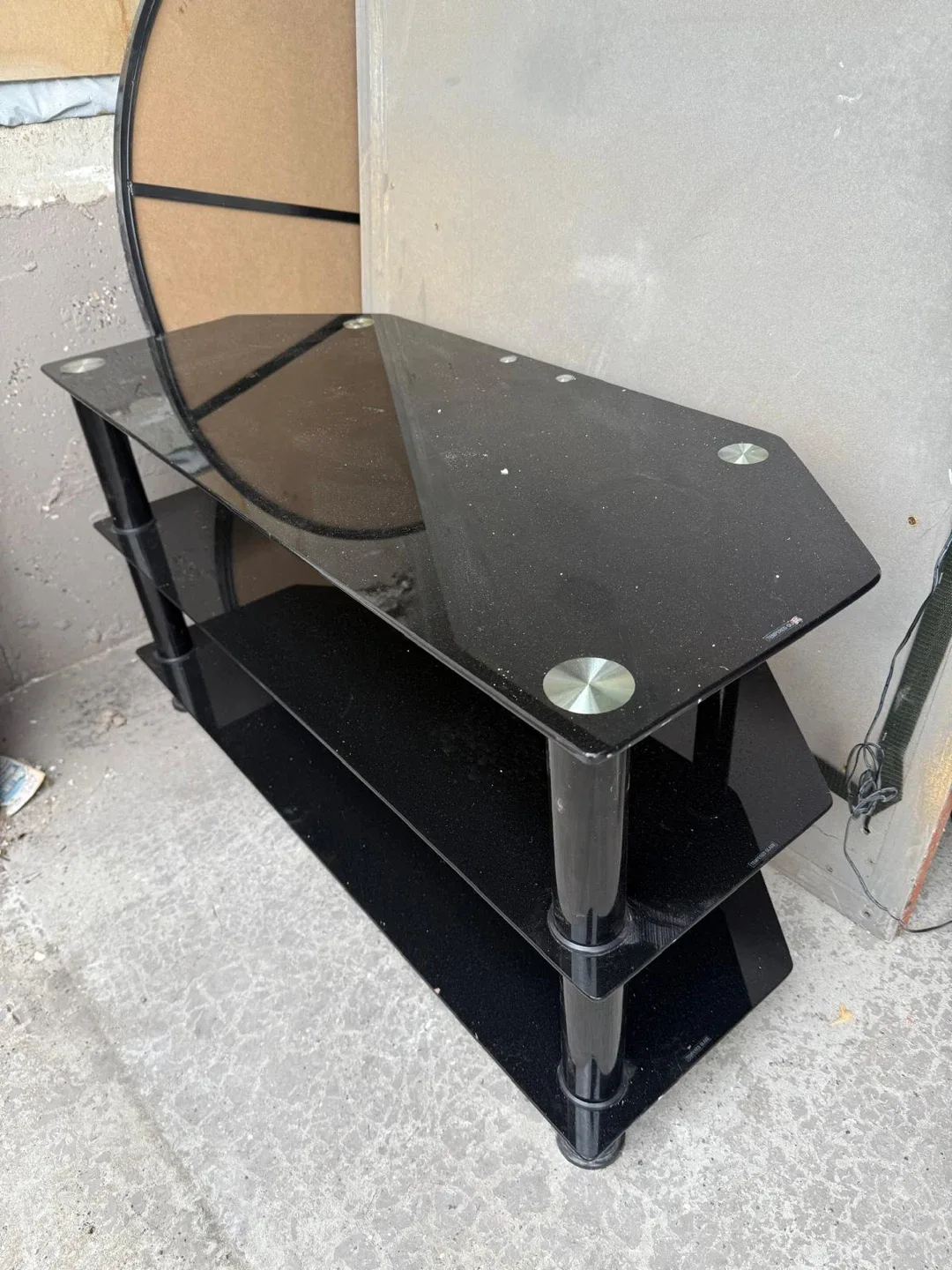 Black Glass TV Stand image indicator(3)