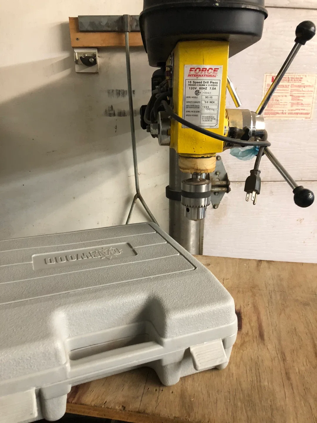 Drill Press Mortising Kit w manual -excellent condition image indicator(8)