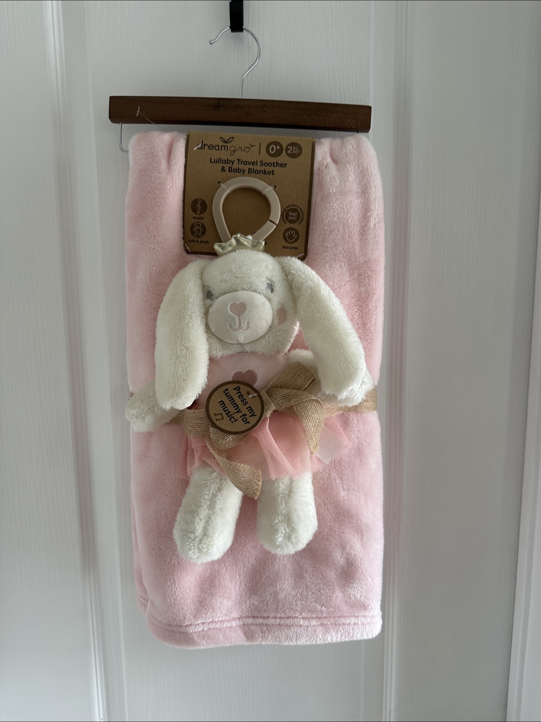 Dream Gro Lullaby Travel Soother & Baby Blanket - New