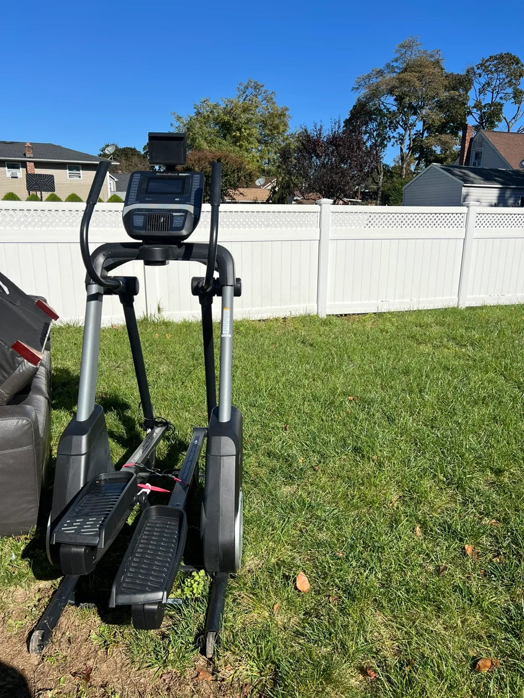 NordicTrack Elliptical Machine image indicator(2)