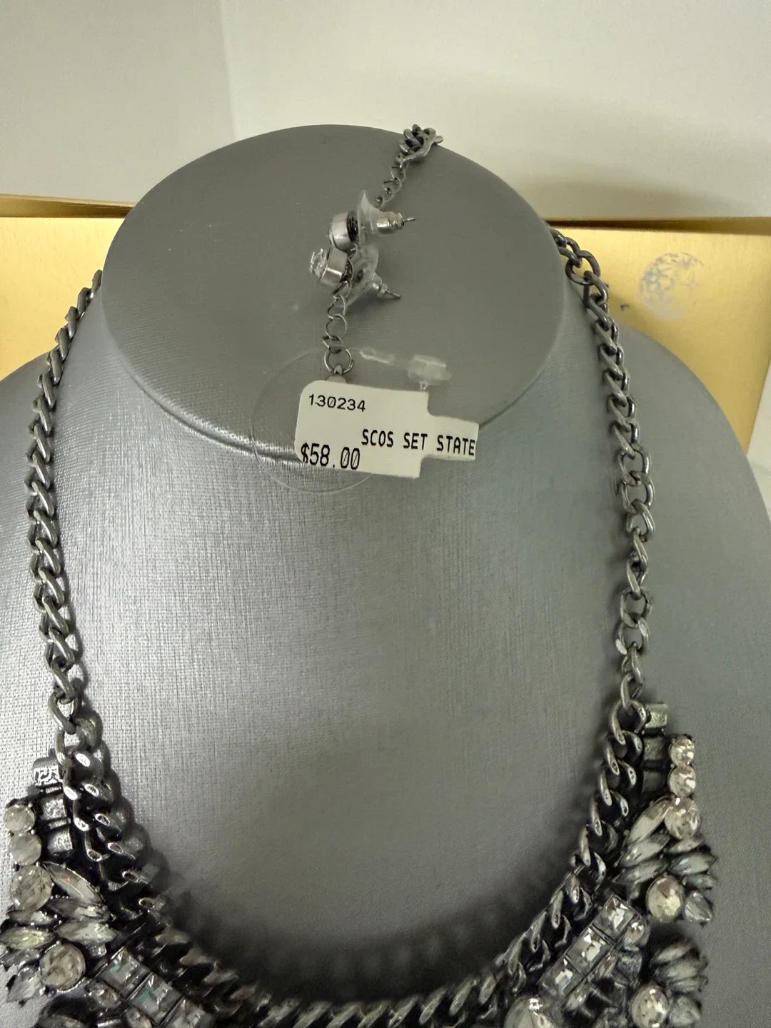 Statement Necklace - Silver Tone with earrings image indicator(2)