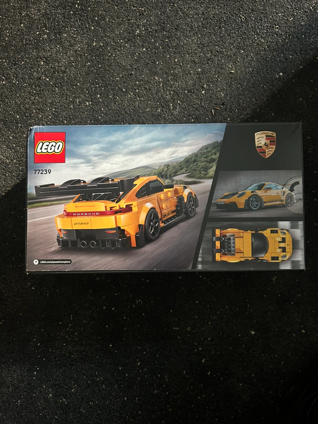 LEGO Speed Champions Porsche 911 GT3 RS - photo 2
