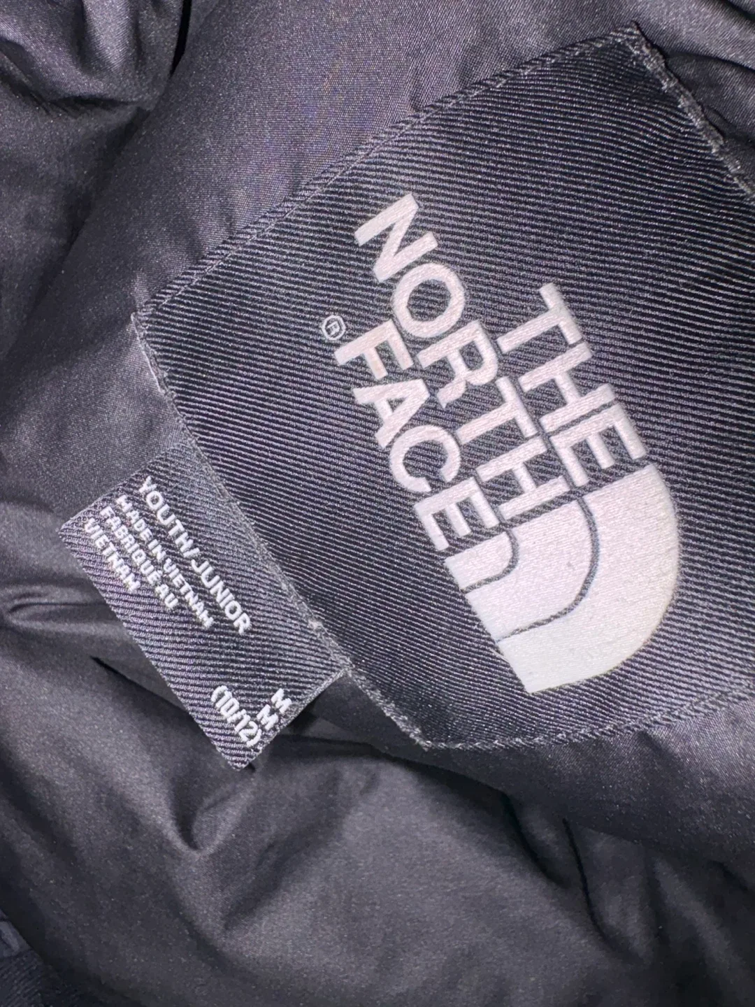 The North Face Youth/Junior Puffer Jacket - Size M image indicator(3)