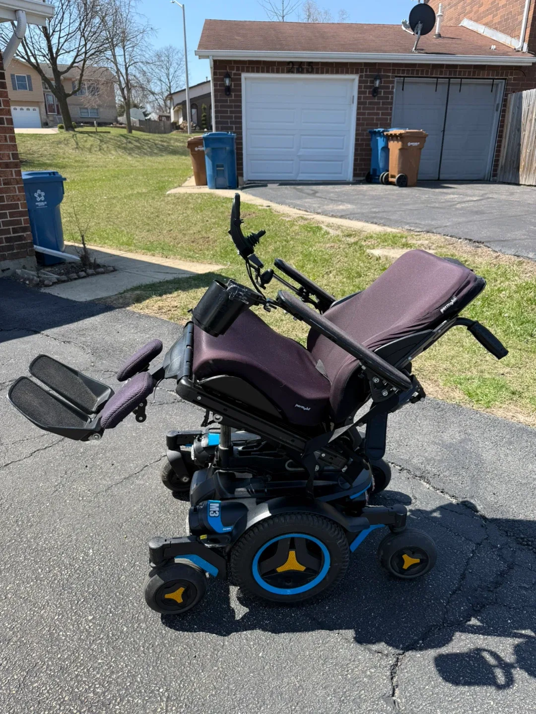 Permobil C3 Corpus Power Wheelchair image indicator(6)