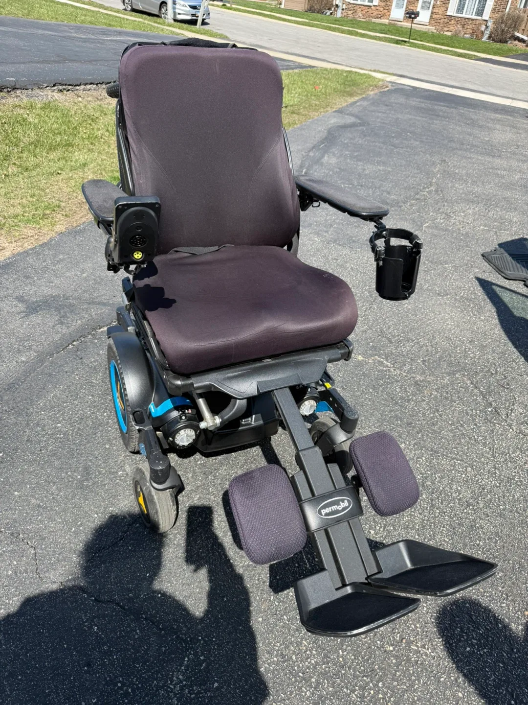 Permobil C3 Corpus Power Wheelchair image indicator(7)