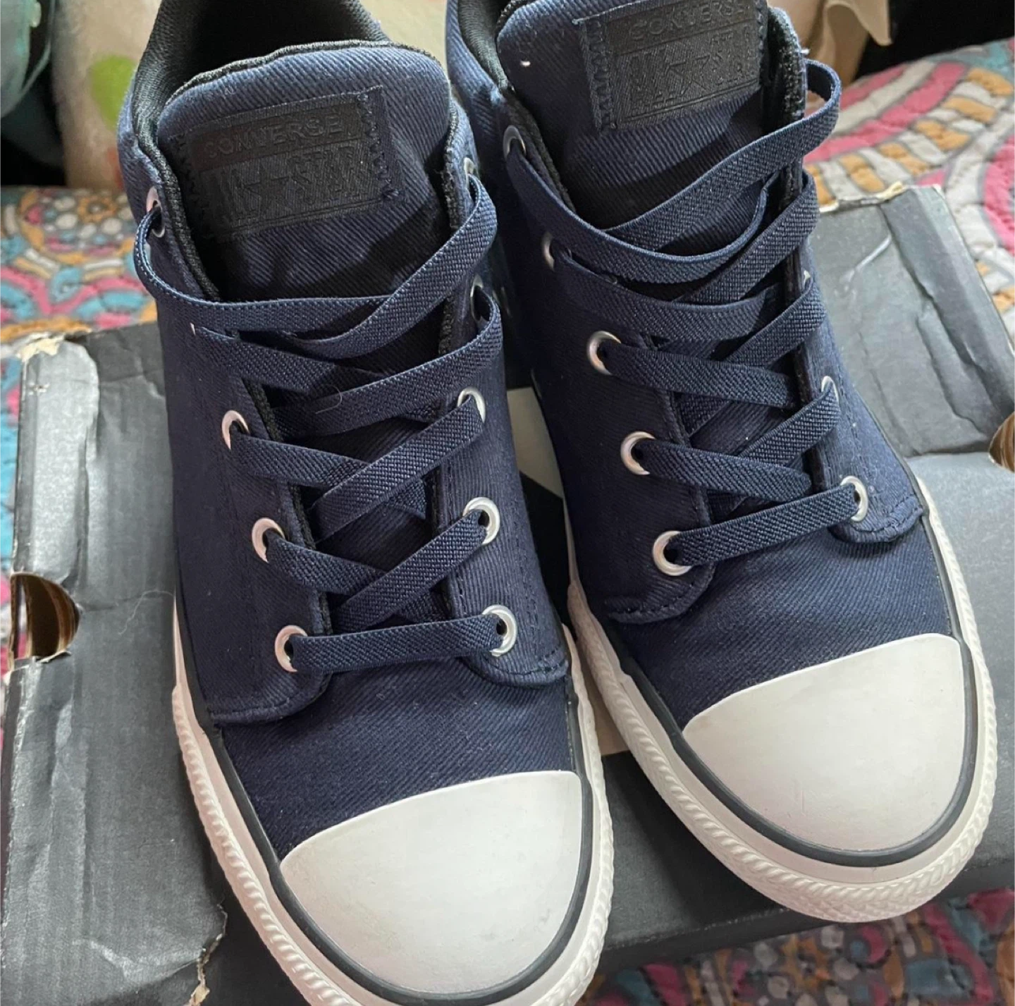 Converse CTAS Ollie Mid Junior Size 4 US