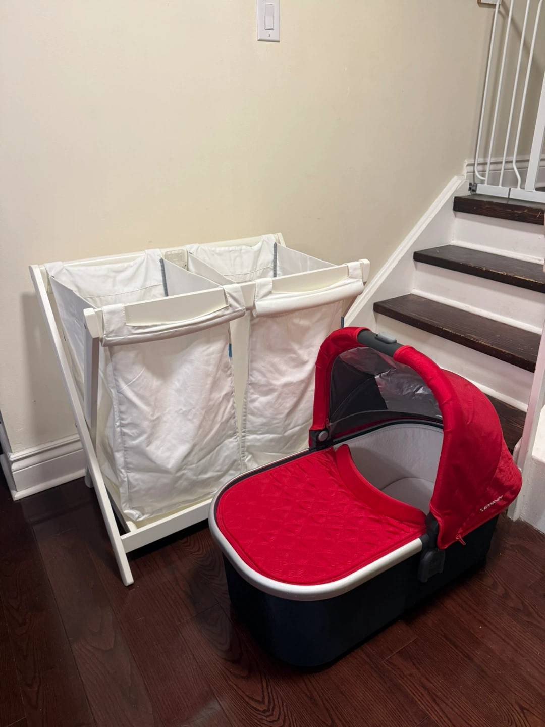 UPPAbaby Bassinet / Stand / and Laundry Hamper Inserts