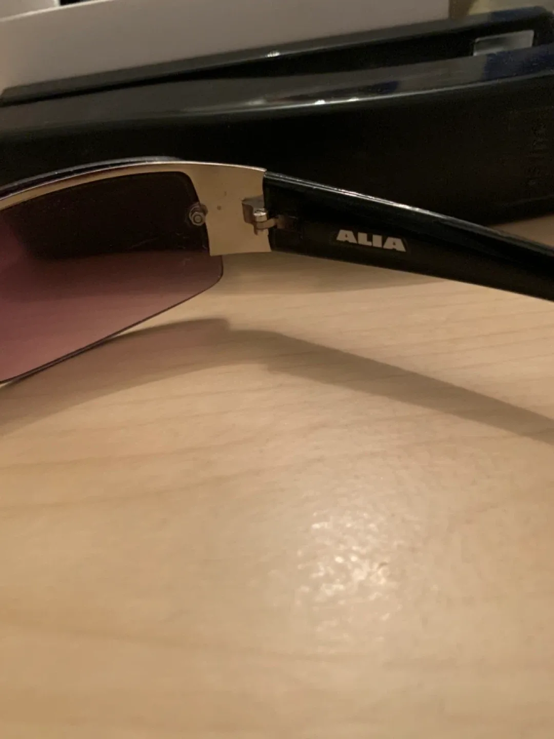 ALIA Rimless Sunglasses image indicator(2)