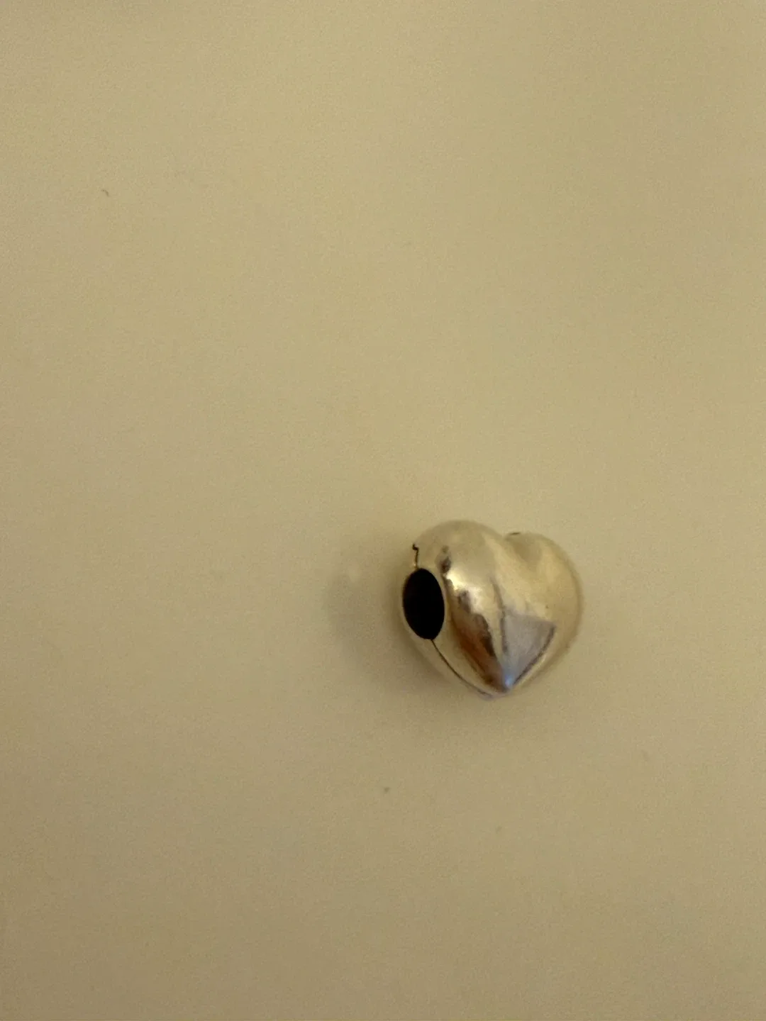 Pandora Heart Charm image indicator(2)