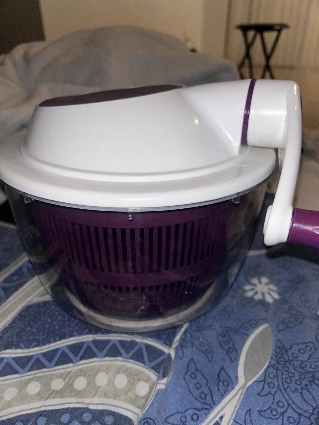 Chef Salad Spinner - Purple & White thumbnail