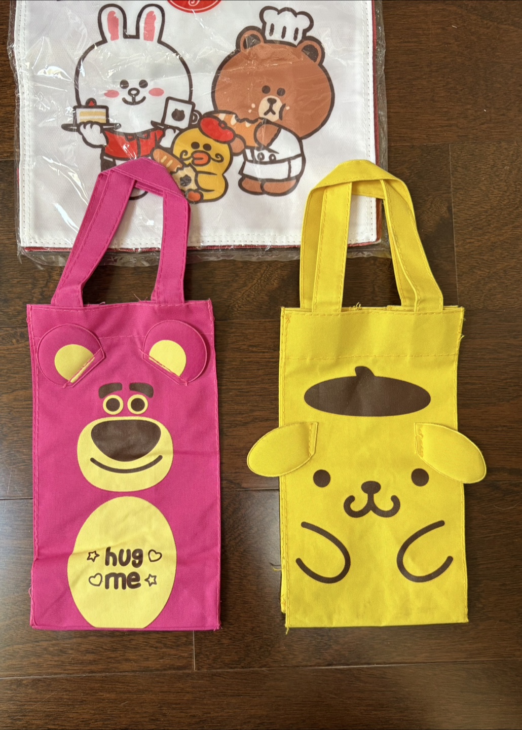 Assorted Character Totes & Floral Handbag - photo 4