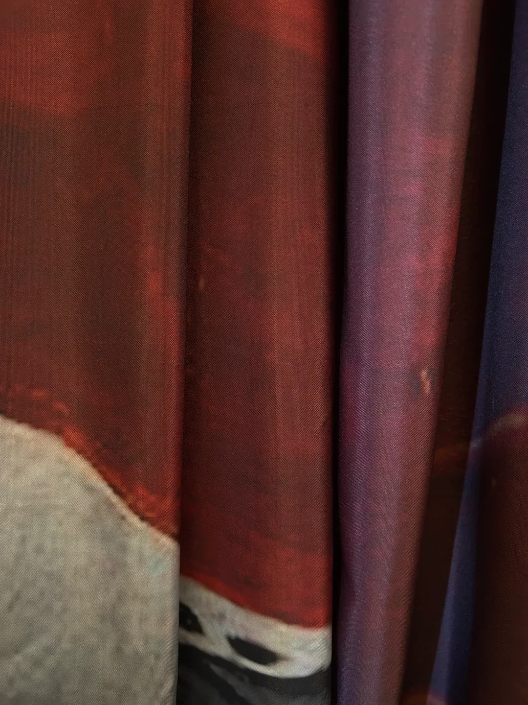 Viewpoint Shower Curtain image indicator(2)