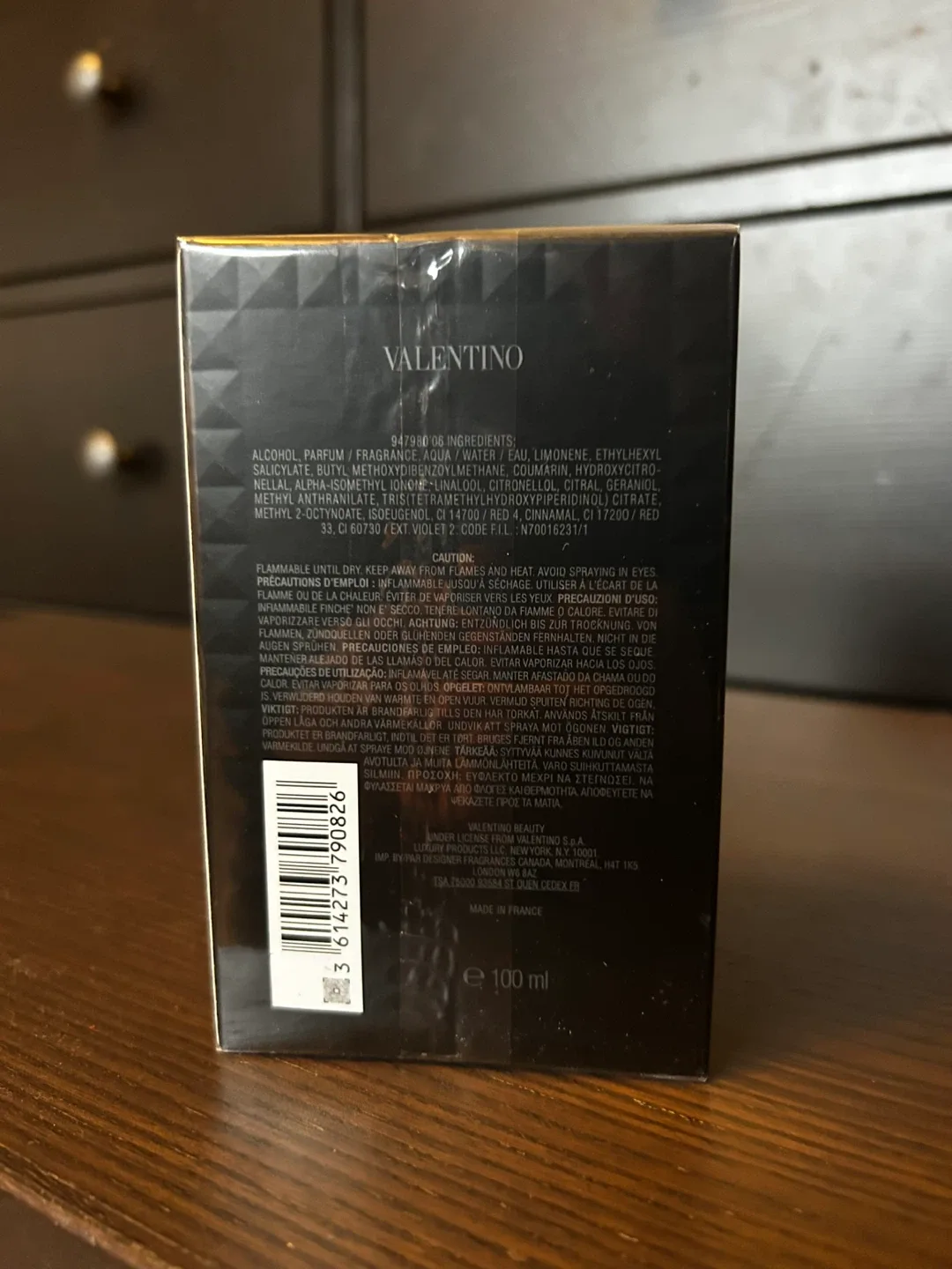 Valentino (100 ml) image indicator(2)