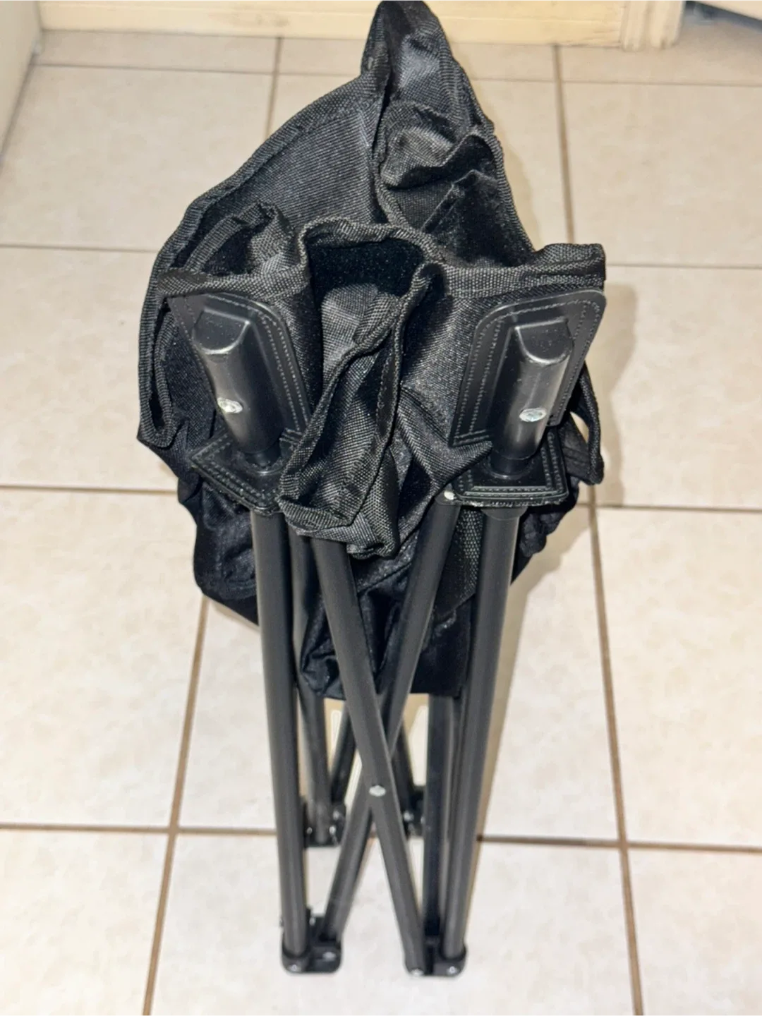 Black Portable Camping Chair - BRAND NEW image indicator(3)