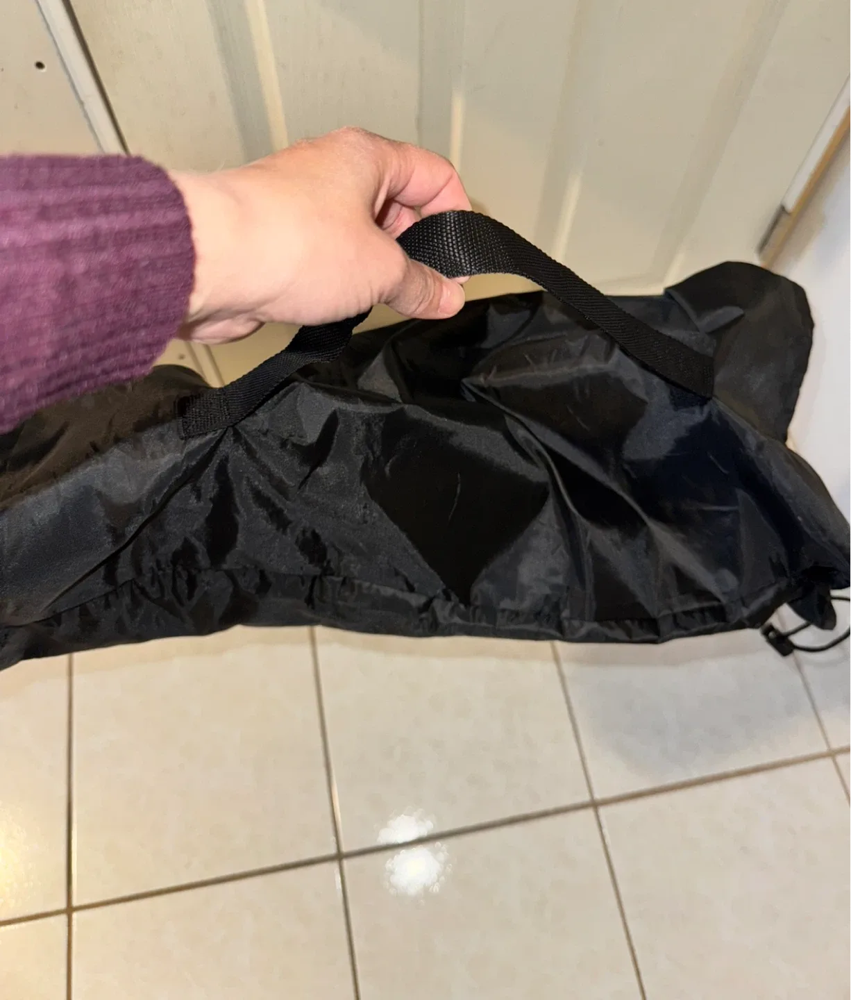 Black Portable Camping Chair - BRAND NEW image indicator(7)