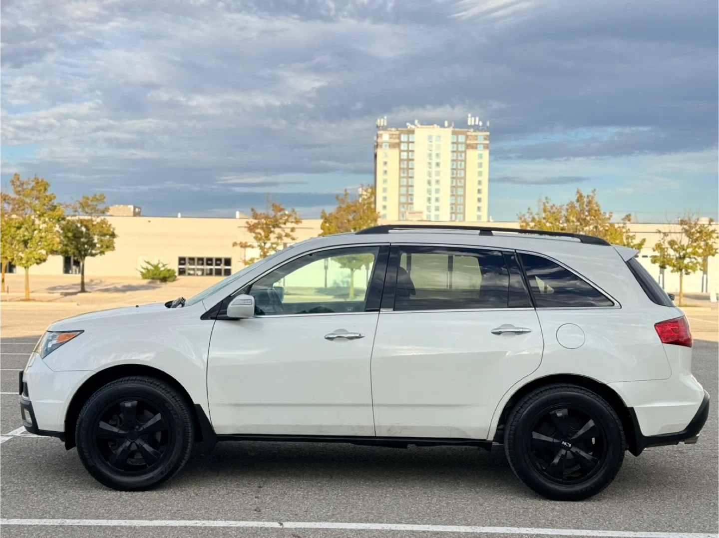 2011 Acura MDX Technology Pkg image indicator(4)
