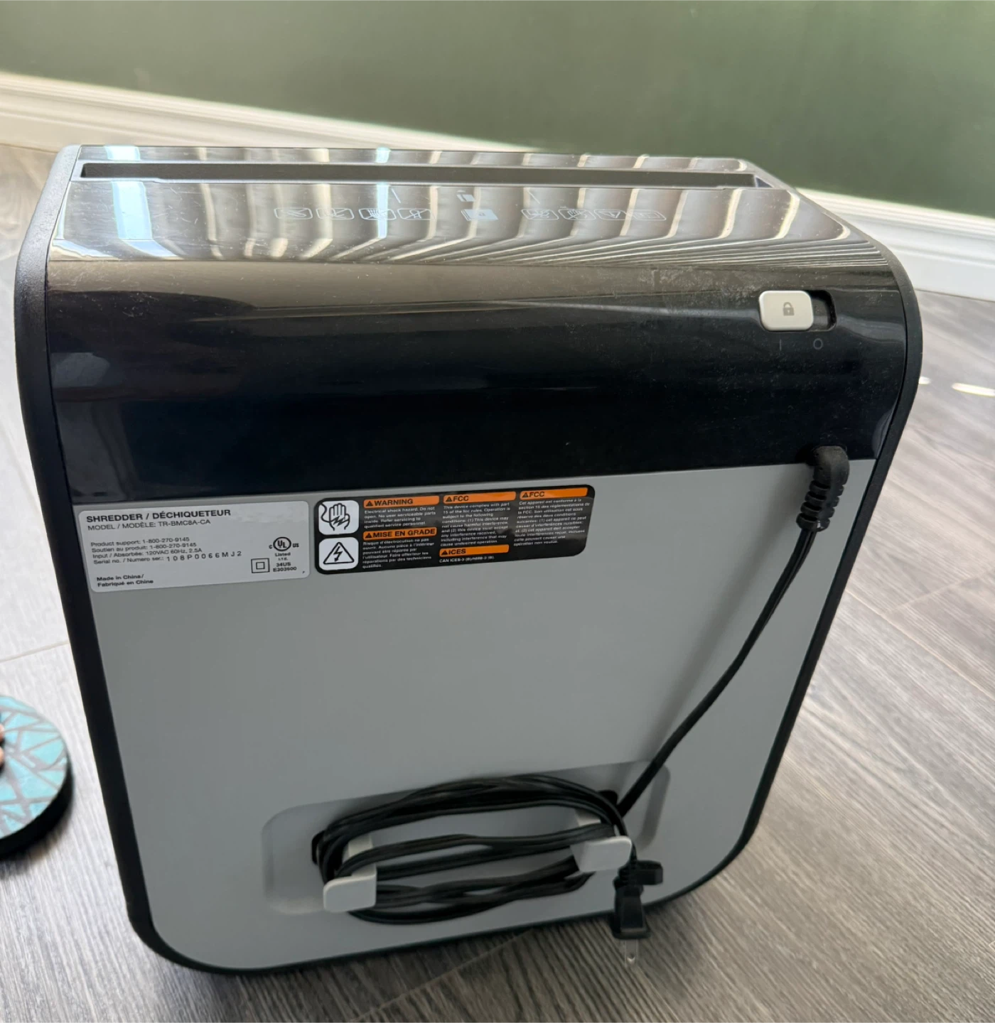 Tru Red 8-Sheet Paper Shredder - photo 2