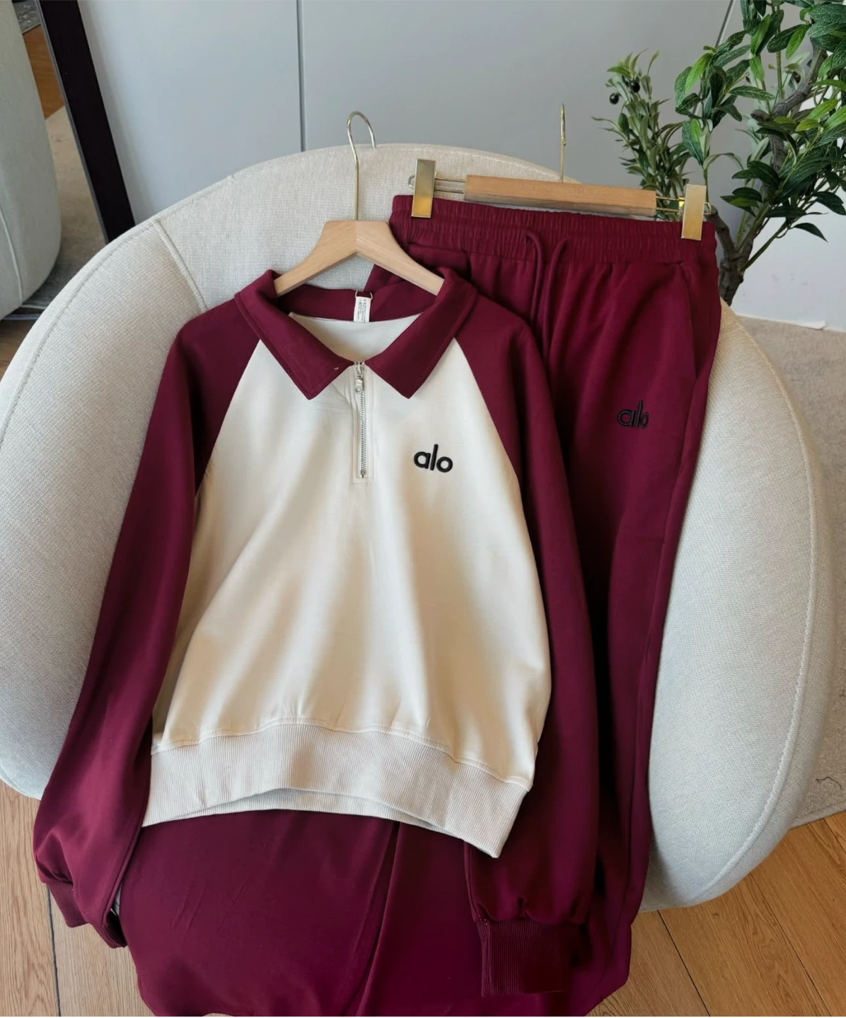 Alo Yoga Matching Set - photo 5