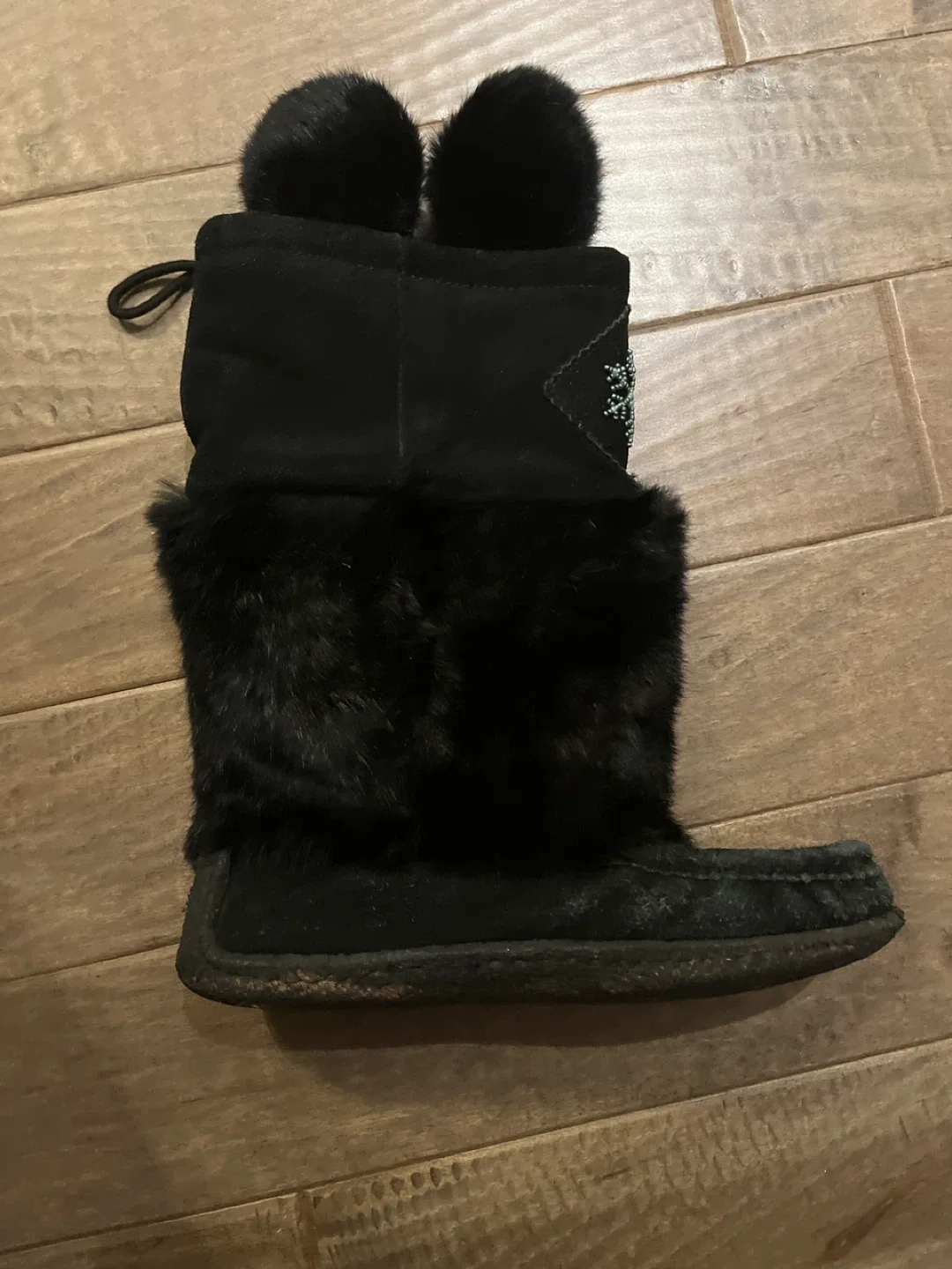 SoftMoc Black Winter Boots image indicator(2)