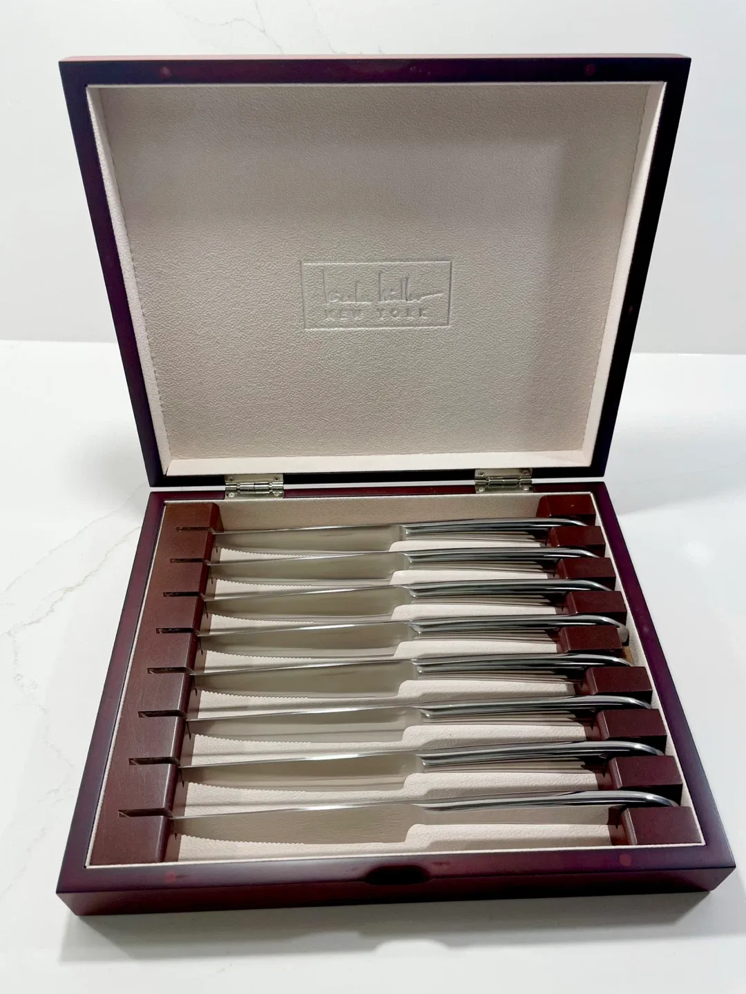 Nicole Miller 8-Piece Stainless Steel Steak Knife Set w Box image indicator(5)