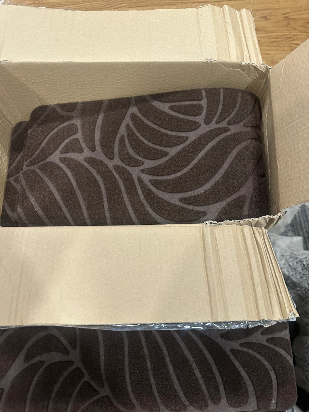 TROCHIN Non-Slip Stair Treads - Brown Leaves (15 Pack) - photo 2