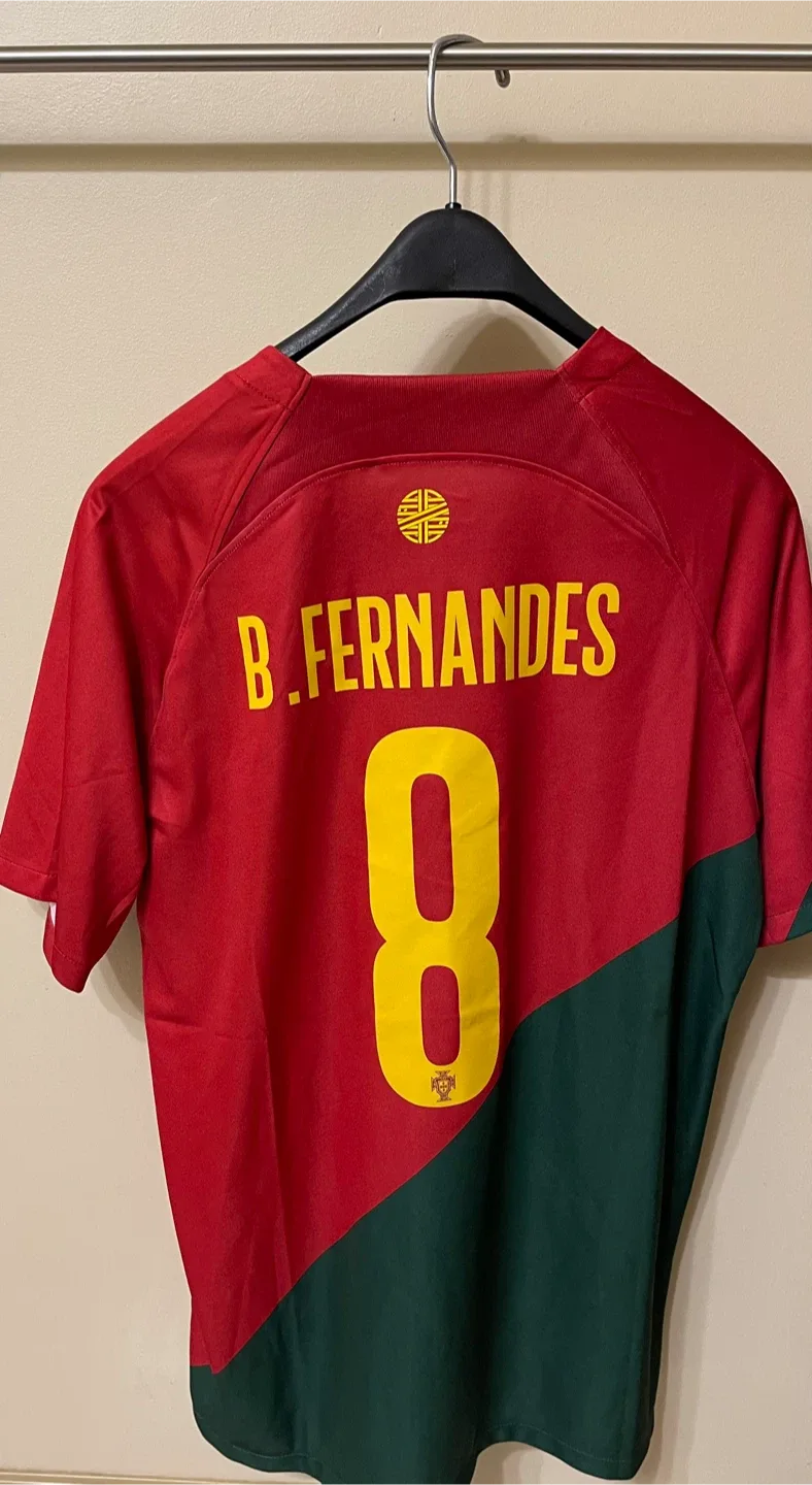 Nike Portugal B.Fernandes #8 Soccer Jersey image indicator(3)
